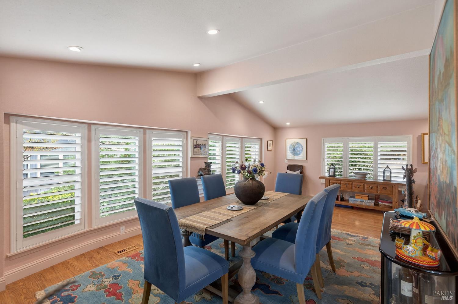 Detail Gallery Image 10 of 40 For 2 La Cuesta Ct, Saint Helena,  CA 94574 - 2 Beds | 2 Baths