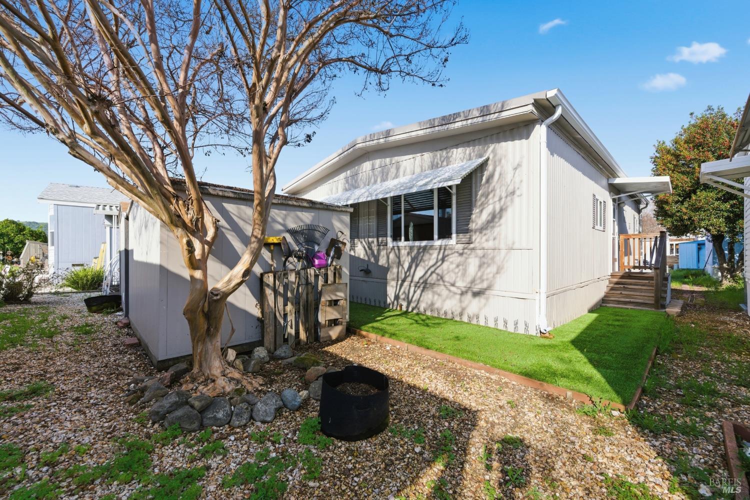 Detail Gallery Image 30 of 46 For 99 Hacienda Dr, Napa,  CA 94558 - 2 Beds | 2 Baths