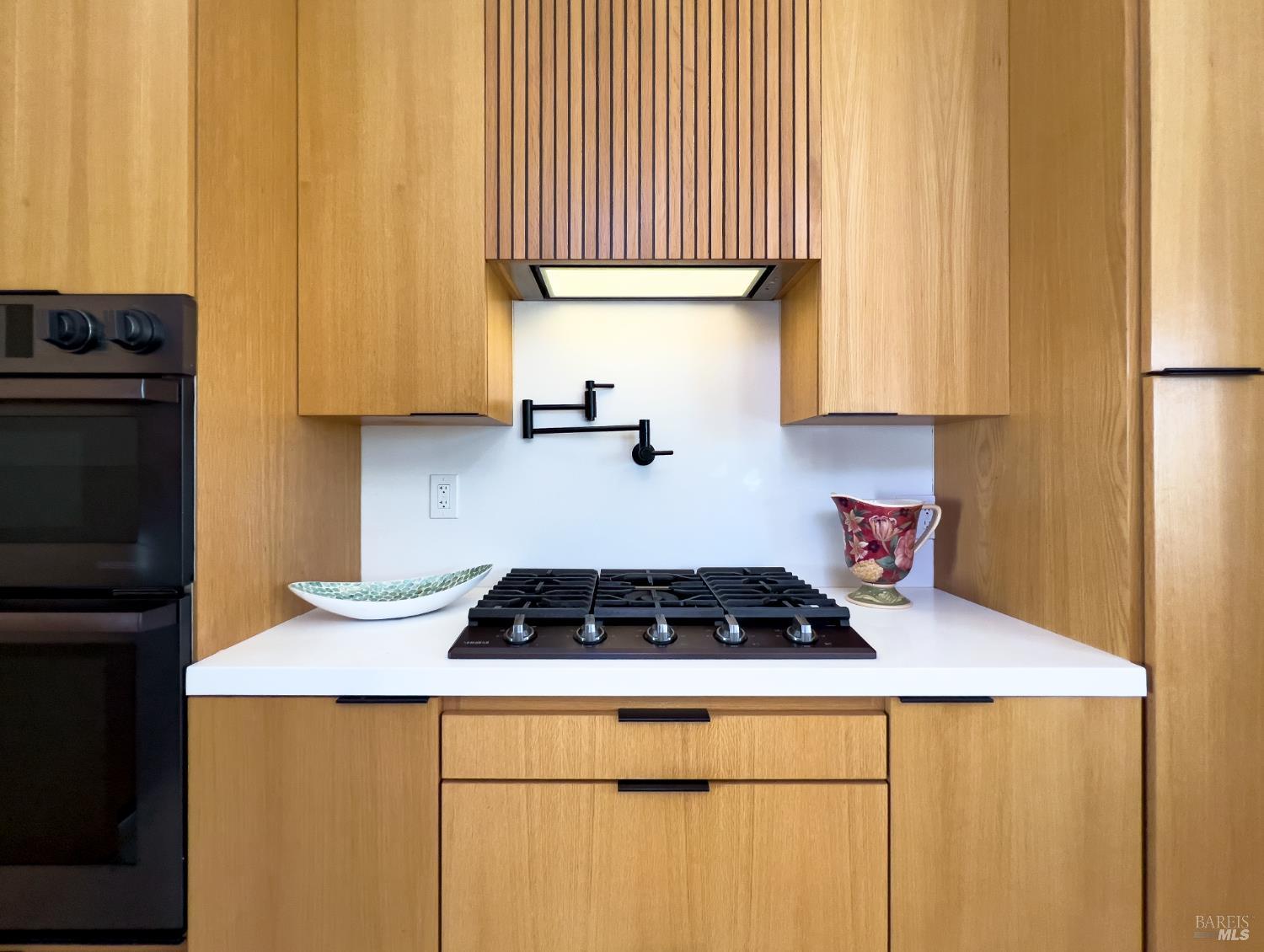 Detail Gallery Image 15 of 67 For 16620 Guernewood Rd, Guerneville,  CA 95446 - 4 Beds | 3 Baths