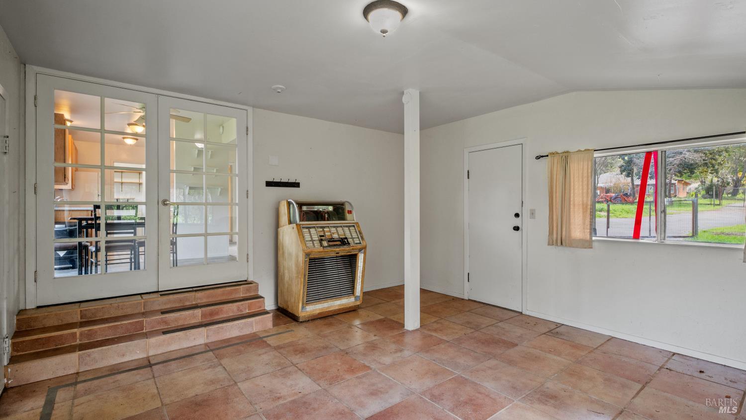 Detail Gallery Image 63 of 99 For 5932 Fredricks Rd, Sebastopol,  CA 95472 - 4 Beds | 4 Baths