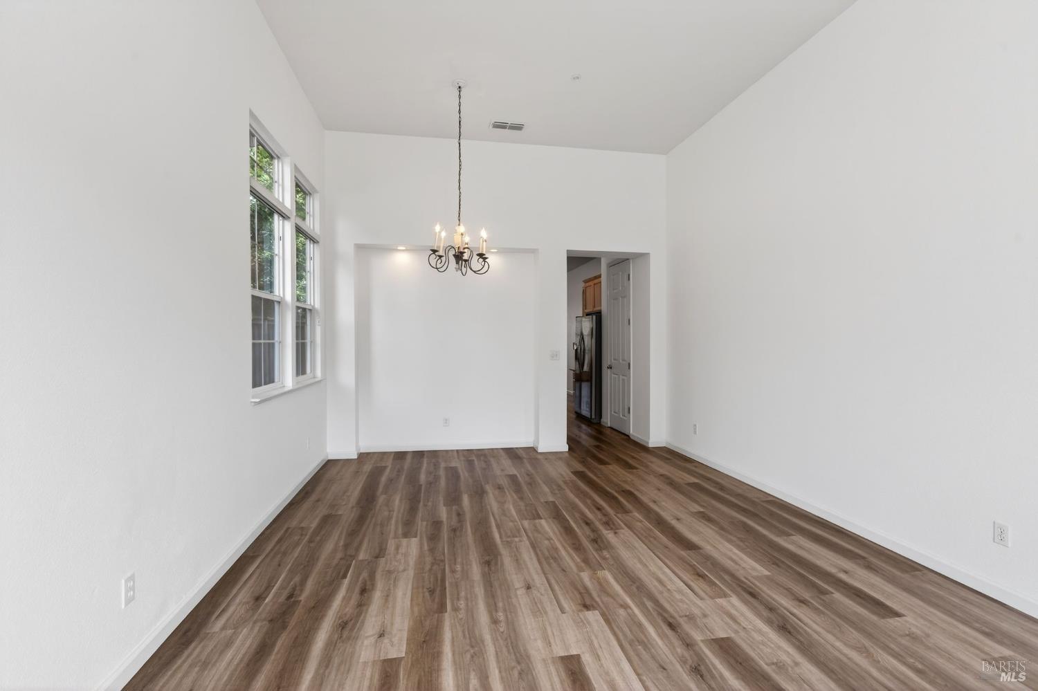 Detail Gallery Image 20 of 48 For 10 Culbertson Ct, Napa,  CA 94558 - 3 Beds | 2 Baths