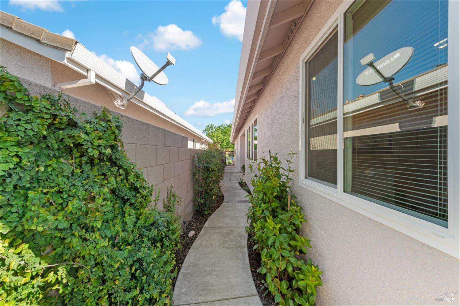 Detail Gallery Image 38 of 54 For 319 Trellis Ln, Vacaville,  CA 95687 - 2 Beds | 2 Baths