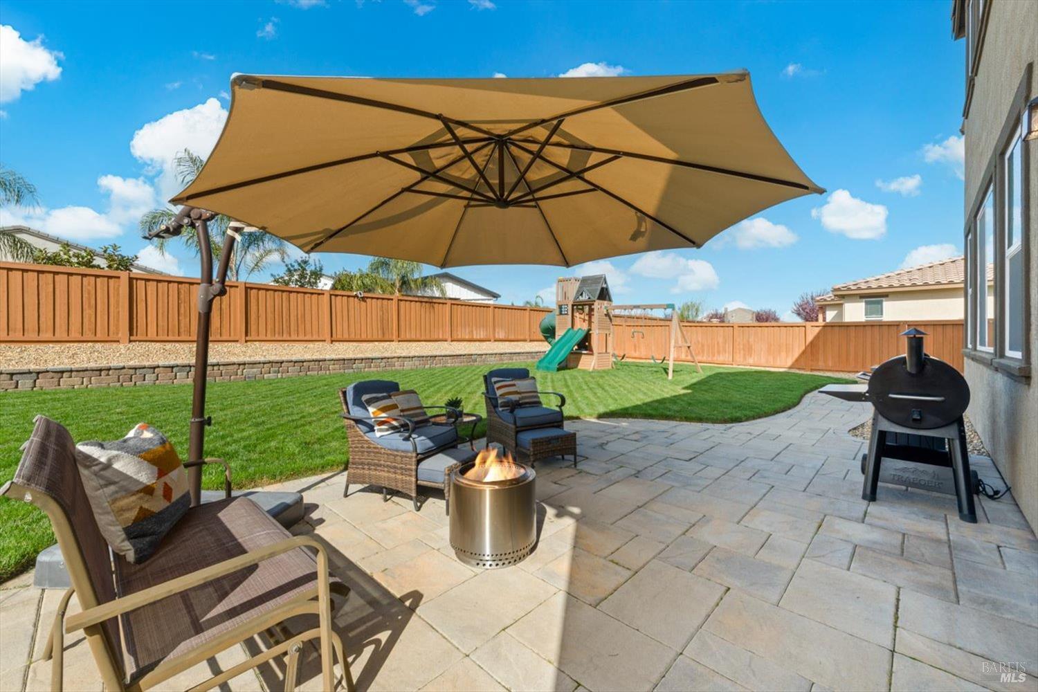 Detail Gallery Image 79 of 97 For 710 Fielding Way, Dixon,  CA 95620 - 5 Beds | 4 Baths