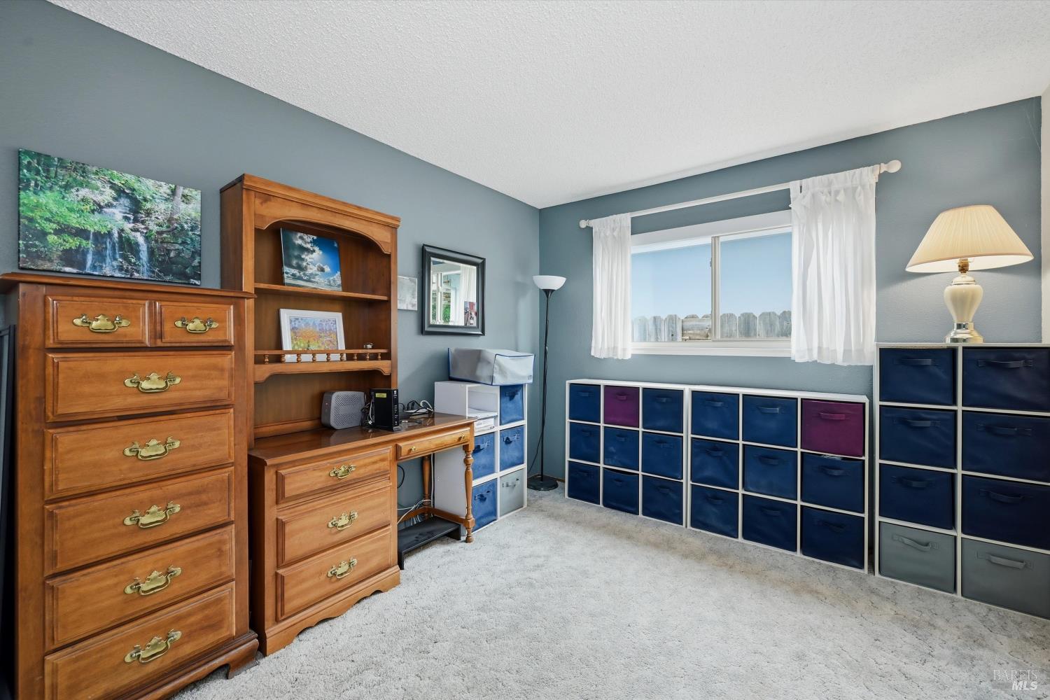 Detail Gallery Image 13 of 25 For 1091 Cayetano Dr, Napa,  CA 94559 - 3 Beds | 2 Baths