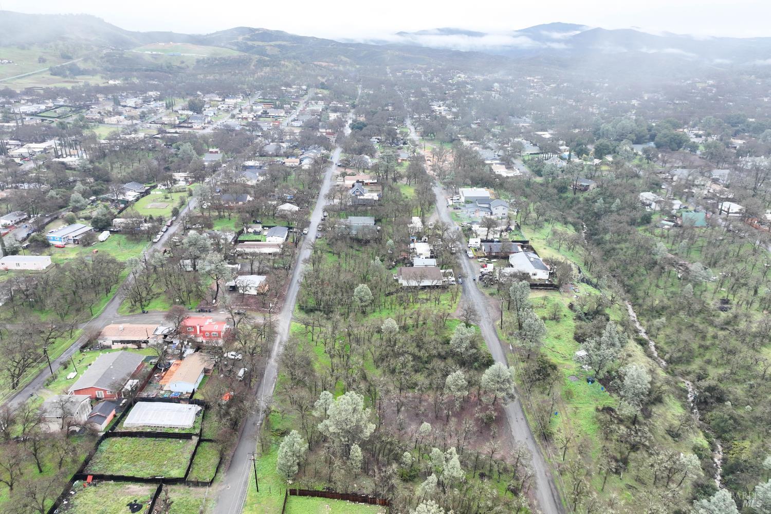 Detail Gallery Image 15 of 39 For 15615 37th Ave, Clearlake,  CA 95422 - – Beds | – Baths