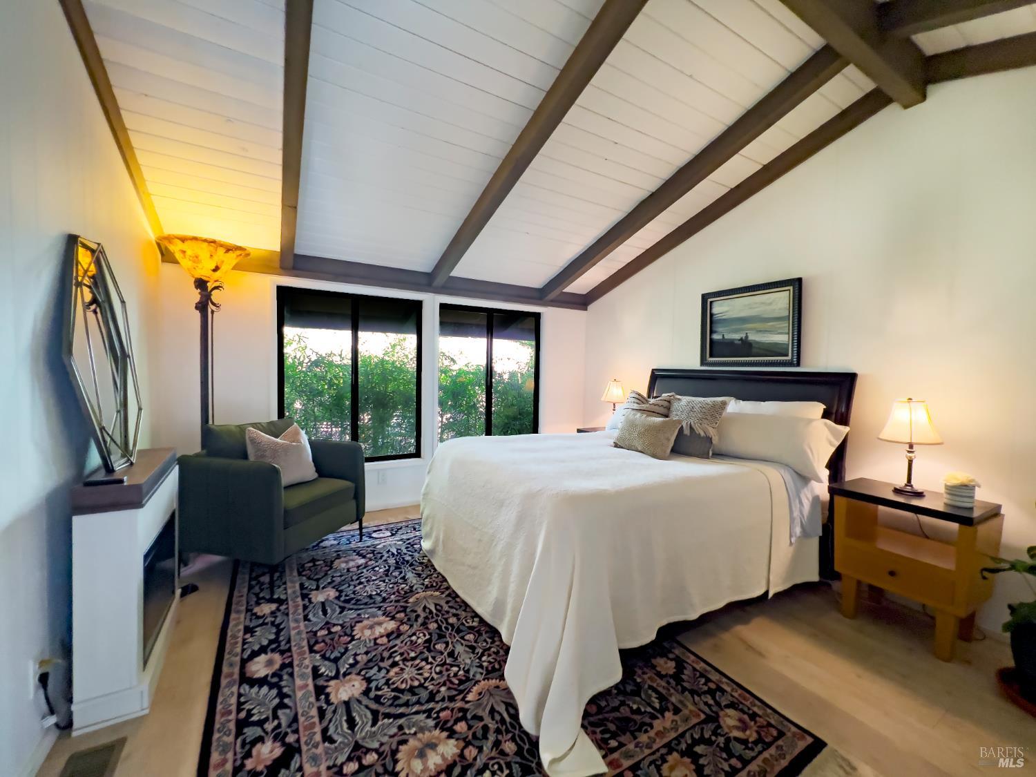 Detail Gallery Image 19 of 67 For 16620 Guernewood Rd, Guerneville,  CA 95446 - 4 Beds | 3 Baths