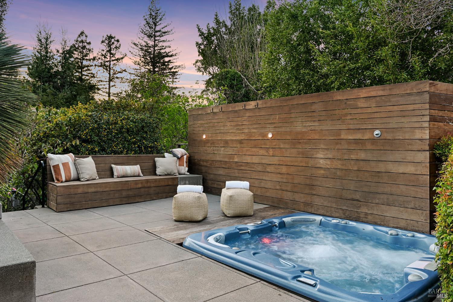 Detail Gallery Image 53 of 90 For 99 Fawn Dr, San Anselmo,  CA 94960 - 4 Beds | 4 Baths