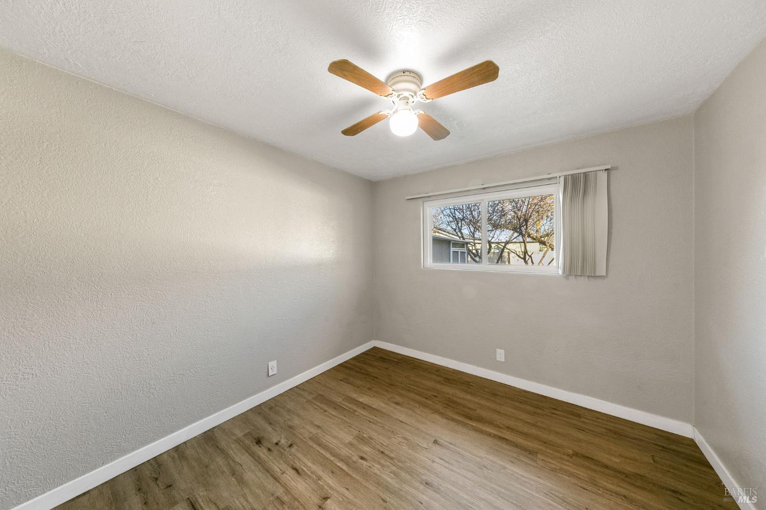 Detail Gallery Image 30 of 48 For 450 Priddy Dr, Dixon,  CA 95620 - 4 Beds | 2 Baths