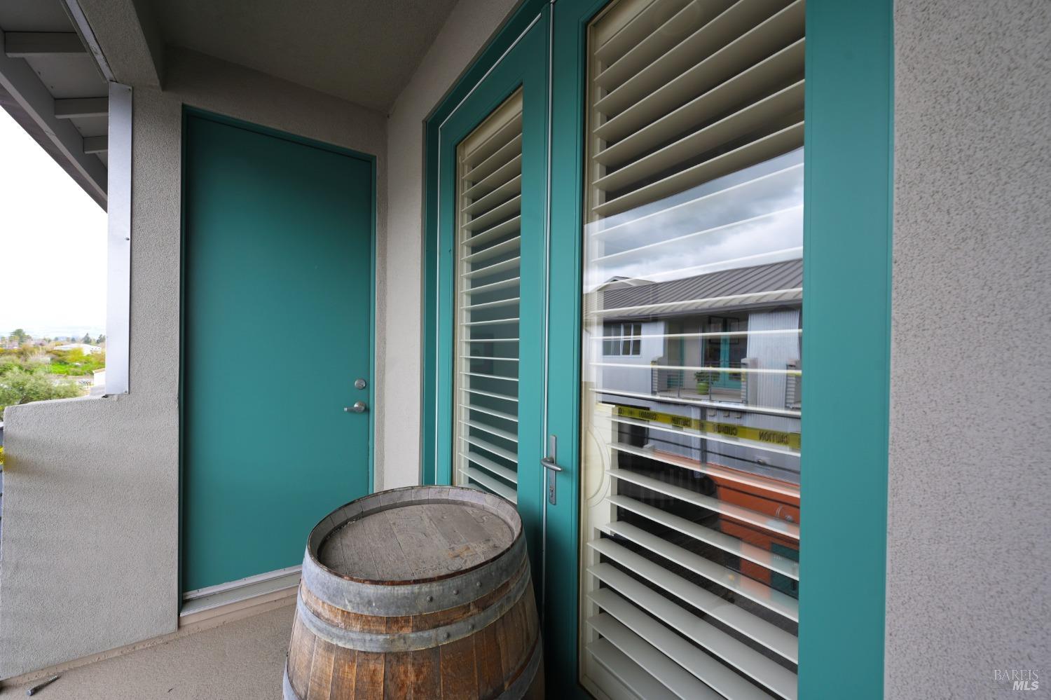 Detail Gallery Image 33 of 44 For 426 1st St, Petaluma,  CA 94952 - 3 Beds | 2/1 Baths