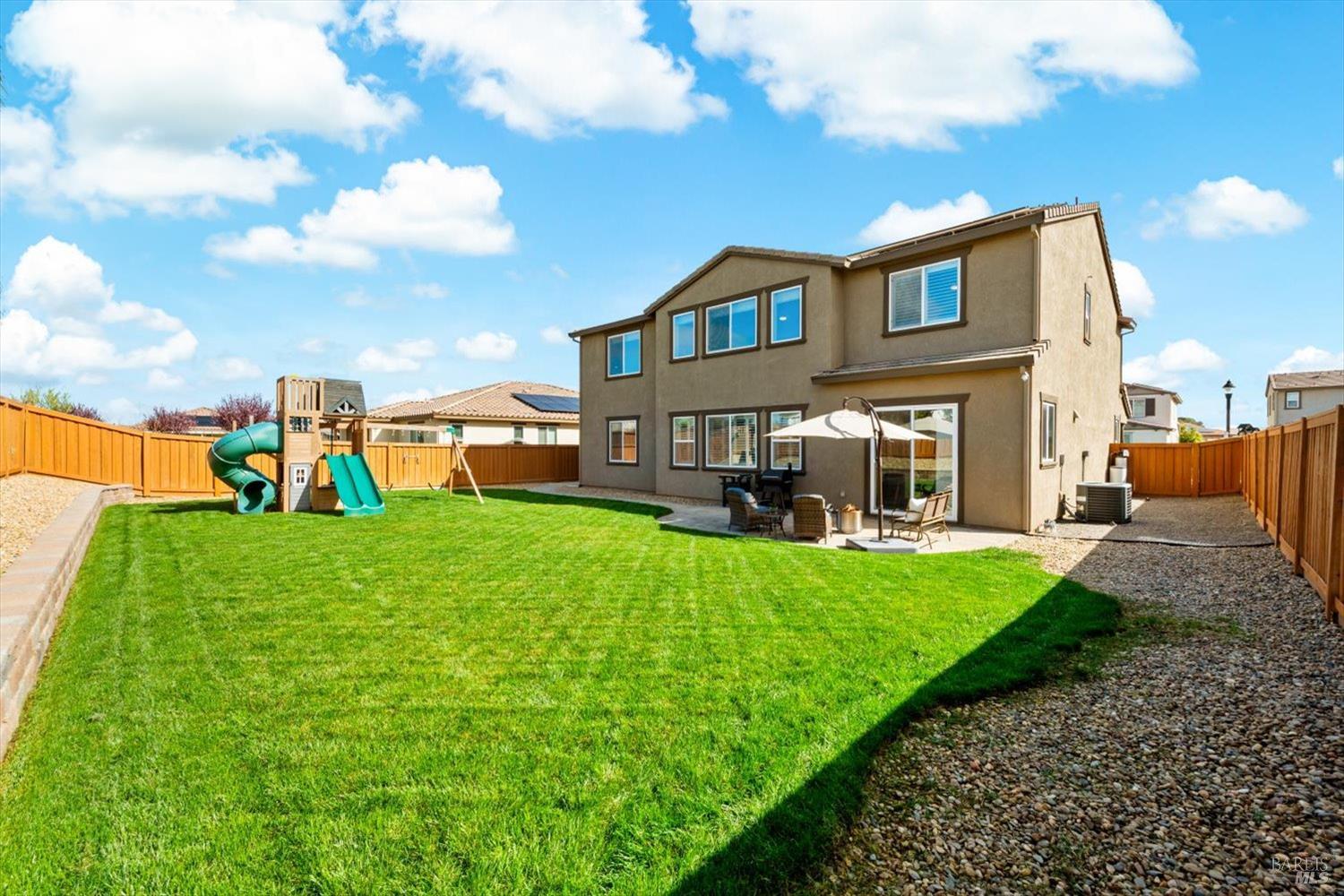 Detail Gallery Image 73 of 97 For 710 Fielding Way, Dixon,  CA 95620 - 5 Beds | 4 Baths