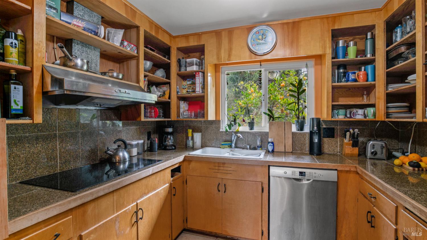 Detail Gallery Image 17 of 99 For 5932 Fredricks Rd, Sebastopol,  CA 95472 - 4 Beds | 4 Baths