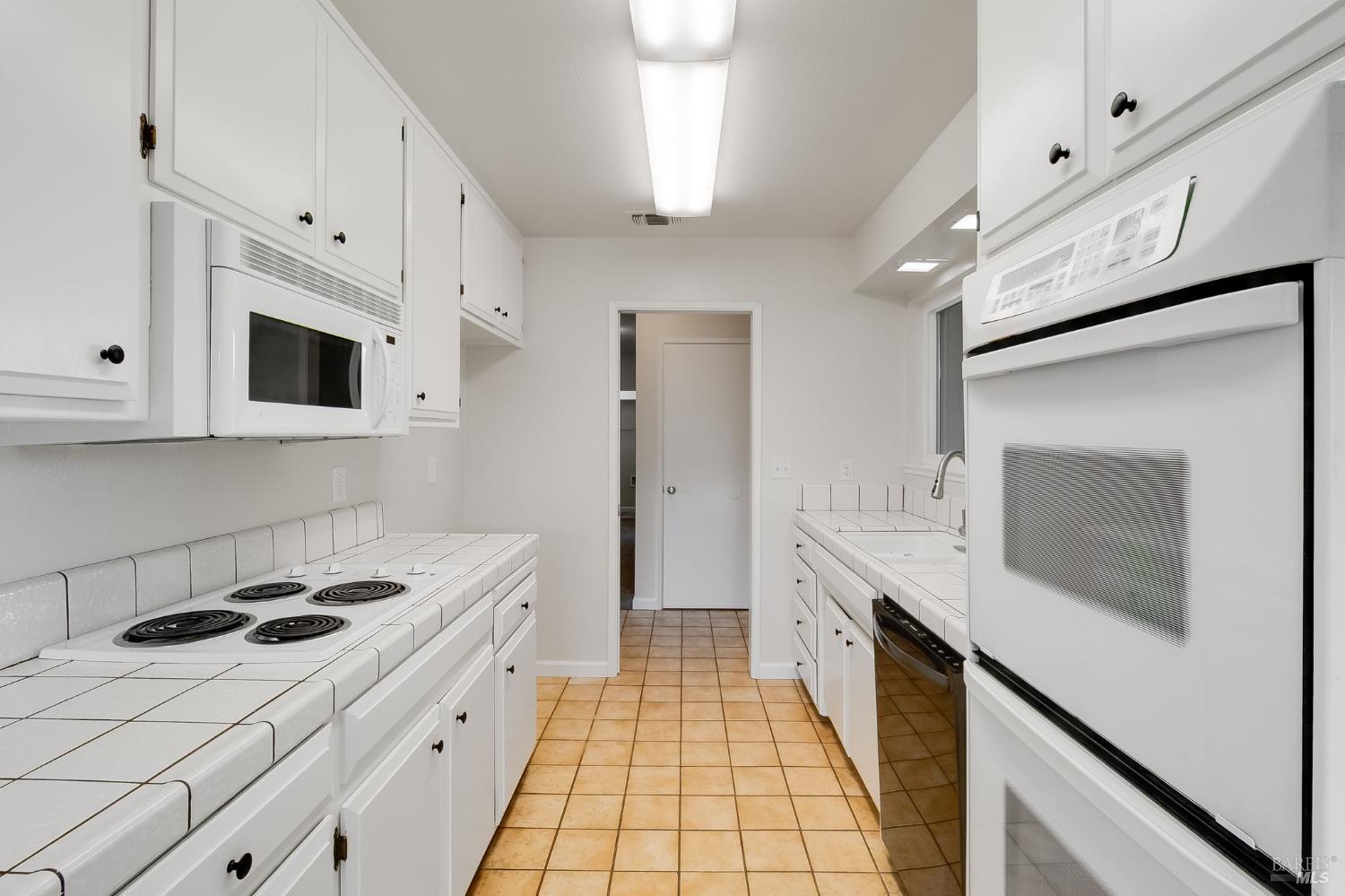 Detail Gallery Image 19 of 94 For 1155 Mulberry Ln, Dixon,  CA 95620 - 4 Beds | 2 Baths