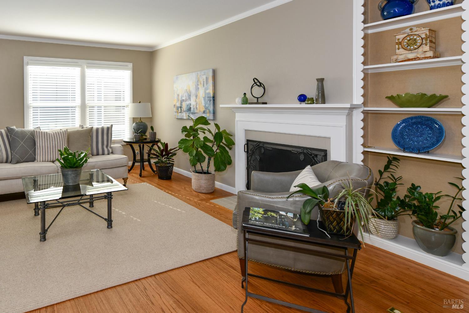 Detail Gallery Image 5 of 44 For 1142 Legion Ave, Napa,  CA 94559 - 2 Beds | 1 Baths