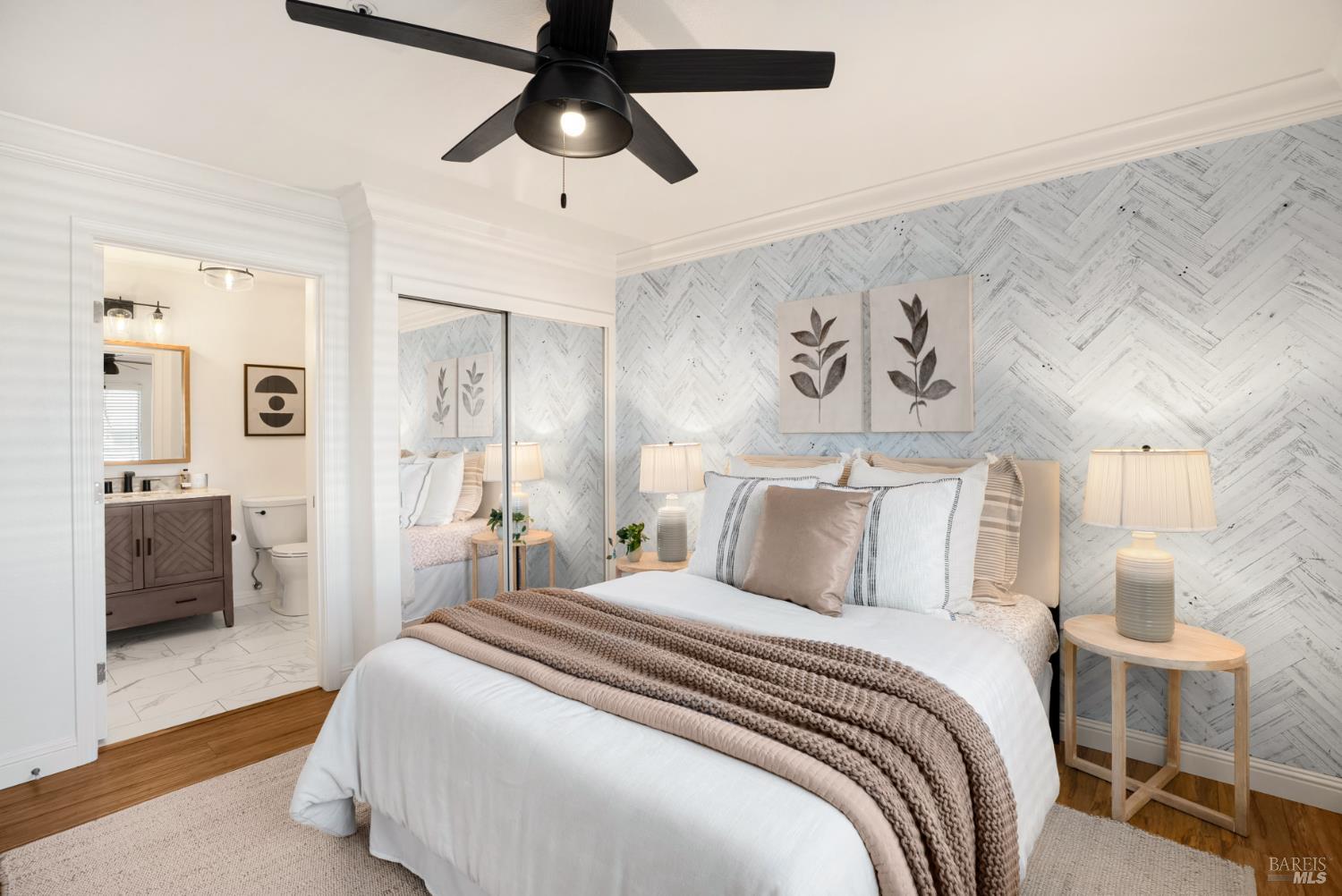 Detail Gallery Image 14 of 42 For 225 Burt St #3,  Santa Rosa,  CA 95407 - 2 Beds | 2 Baths