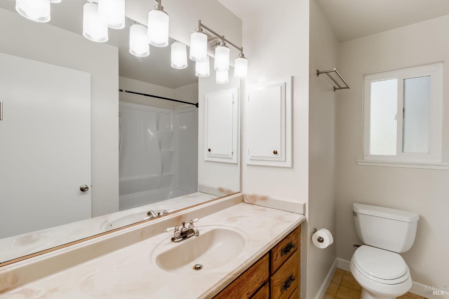 Detail Gallery Image 45 of 94 For 1155 Mulberry Ln, Dixon,  CA 95620 - 4 Beds | 2 Baths