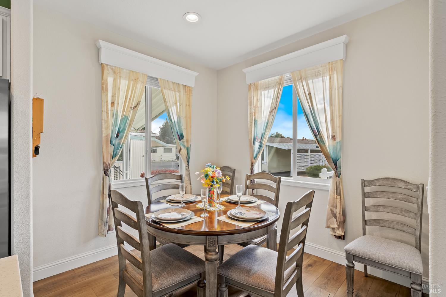 Detail Gallery Image 16 of 49 For 81 Pixy Pl, Santa Rosa,  CA 95409 - 2 Beds | 2 Baths