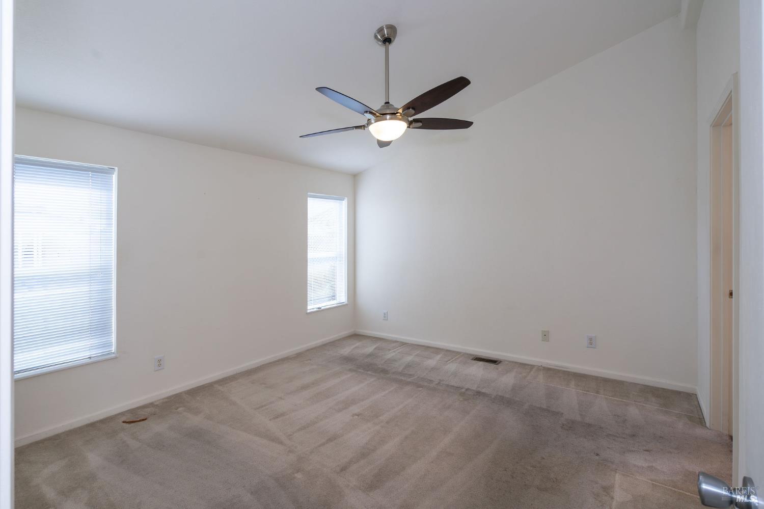 Detail Gallery Image 44 of 62 For 32 Yorkshire Dr, Santa Rosa,  CA 95401 - 3 Beds | 2 Baths