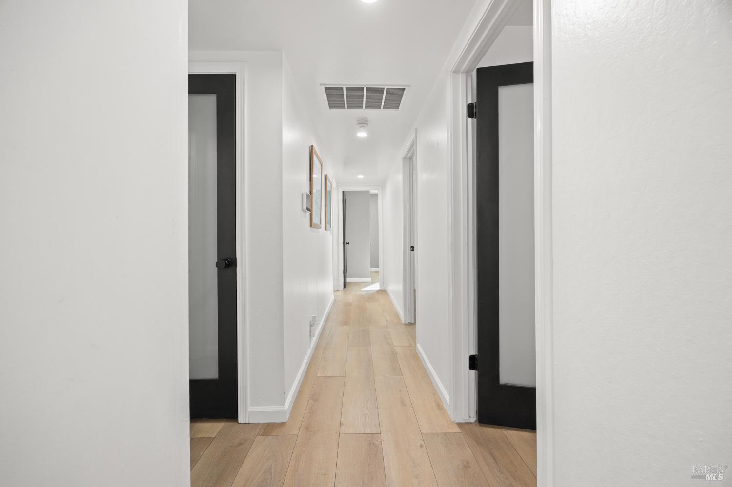 Detail Gallery Image 10 of 63 For 120 E Lake Dr, Antioch,  CA 94509 - 4 Beds | 2 Baths