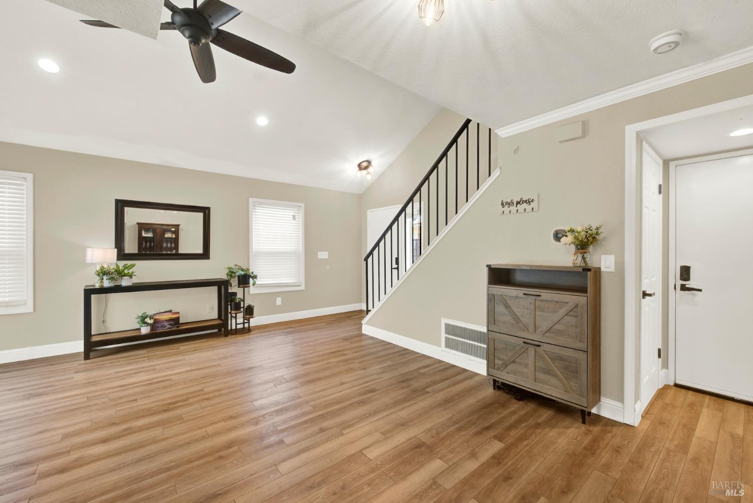 Detail Gallery Image 27 of 94 For 631 Colemanite Cir, Vacaville,  CA 95687 - 3 Beds | 2/1 Baths