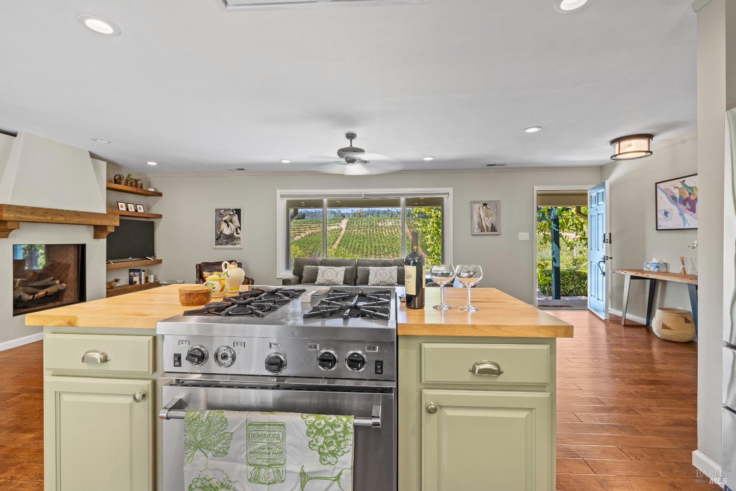 Detail Gallery Image 16 of 59 For 1389 Canyon Rd, Geyserville,  CA 95441 - 3 Beds | 2 Baths