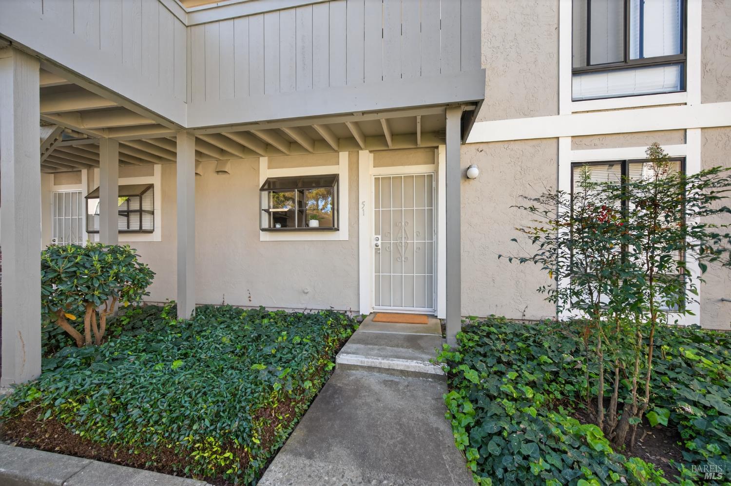 Detail Gallery Image 2 of 31 For 900 Southampton Rd #51,  Benicia,  CA 94510 - 2 Beds | 1 Baths