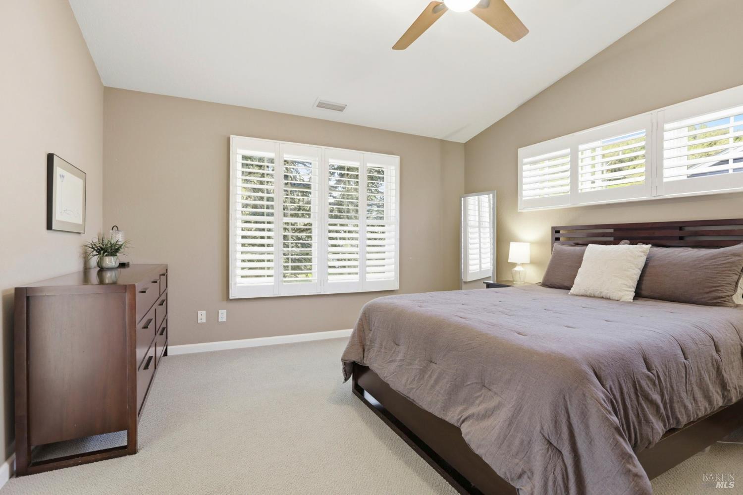 Detail Gallery Image 27 of 62 For 6 Gothic Dr, Novato,  CA 94947 - 4 Beds | 3/1 Baths