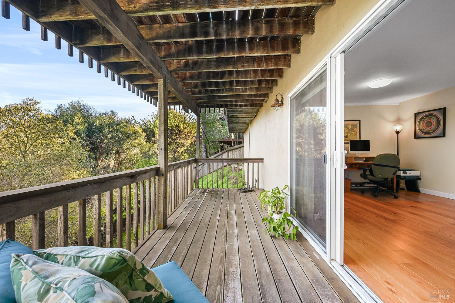 Detail Gallery Image 54 of 65 For 115 Oak Springs Dr, San Anselmo,  CA 94960 - 4 Beds | 3 Baths