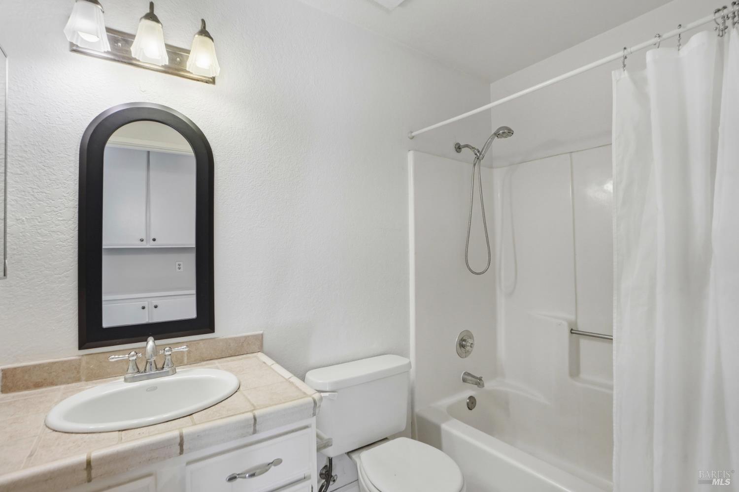 Detail Gallery Image 25 of 39 For 2441 San Pablo Ct, Santa Rosa,  CA 95401 - 4 Beds | 0/3 Baths