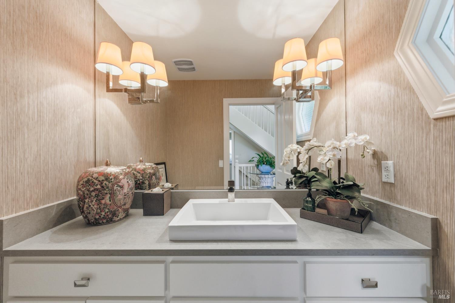 Detail Gallery Image 10 of 40 For 125 White Cottage Rd, Angwin,  CA 94508 - 4 Beds | 3/1 Baths