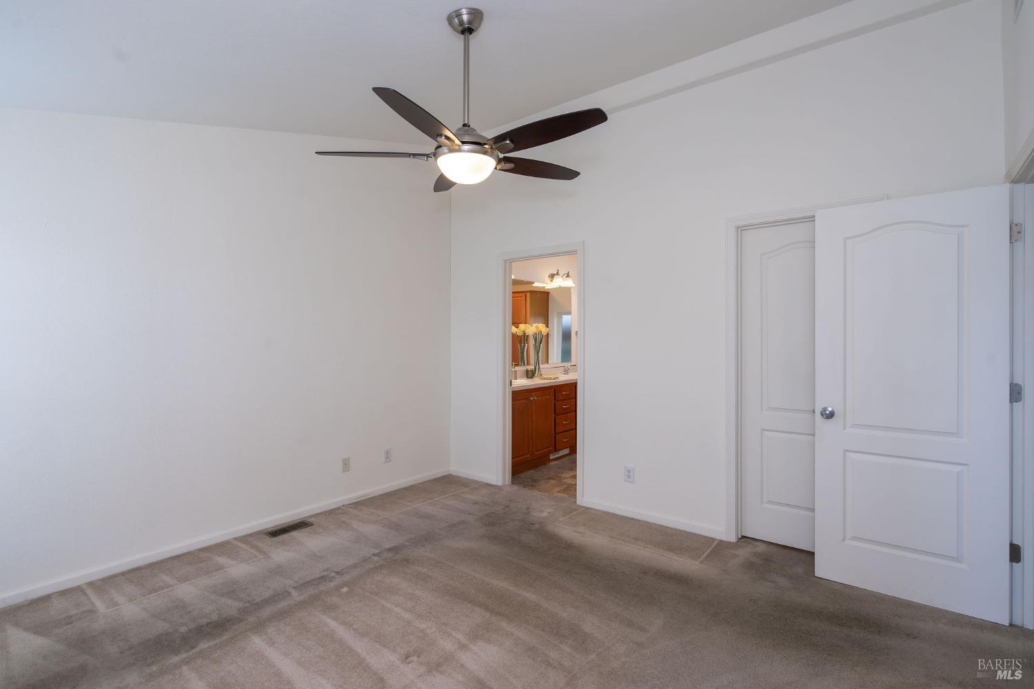 Detail Gallery Image 43 of 62 For 32 Yorkshire Dr, Santa Rosa,  CA 95401 - 3 Beds | 2 Baths