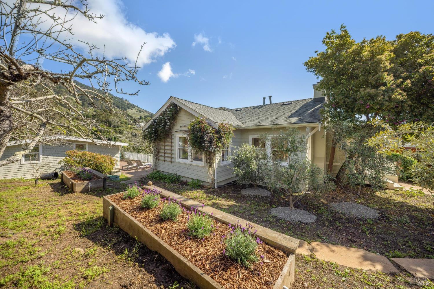 Detail Gallery Image 61 of 64 For 40 Laurel Ave, Stinson Beach,  CA 94970 - 4 Beds | 3 Baths