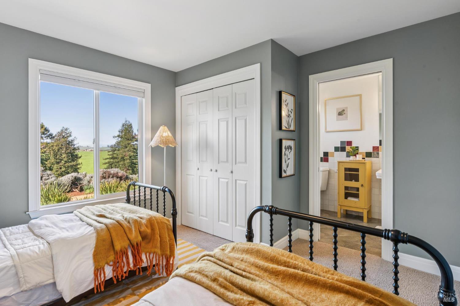 Detail Gallery Image 40 of 92 For 5855 Bodega Ave, Petaluma,  CA 94952 - 3 Beds | 2/1 Baths