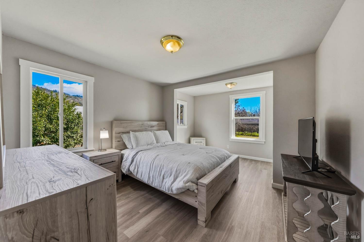 Detail Gallery Image 21 of 39 For 6061 1st Ave, Lucerne,  CA 95458 - 2 Beds | 1 Baths