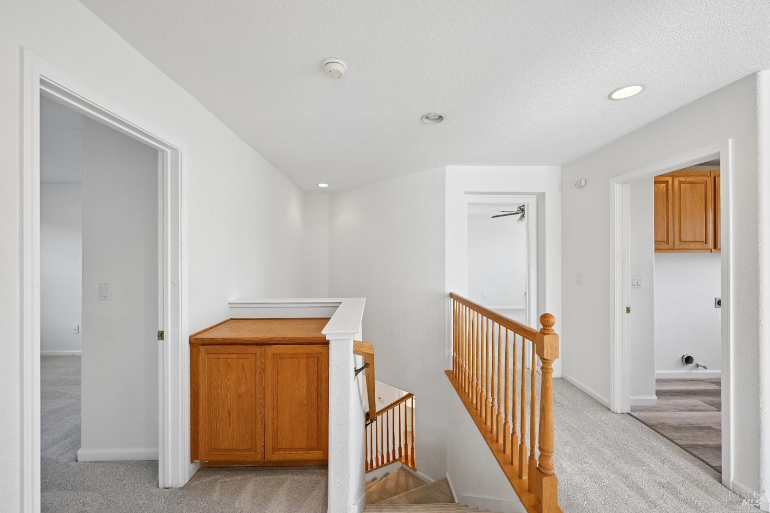 Detail Gallery Image 19 of 46 For 231 Roundhill Ct, Vacaville,  CA 95687 - 3 Beds | 2/1 Baths