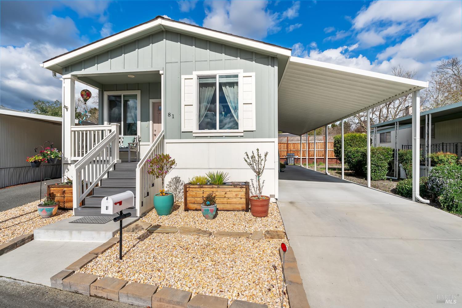 Detail Gallery Image 4 of 49 For 81 Pixy Pl, Santa Rosa,  CA 95409 - 2 Beds | 2 Baths