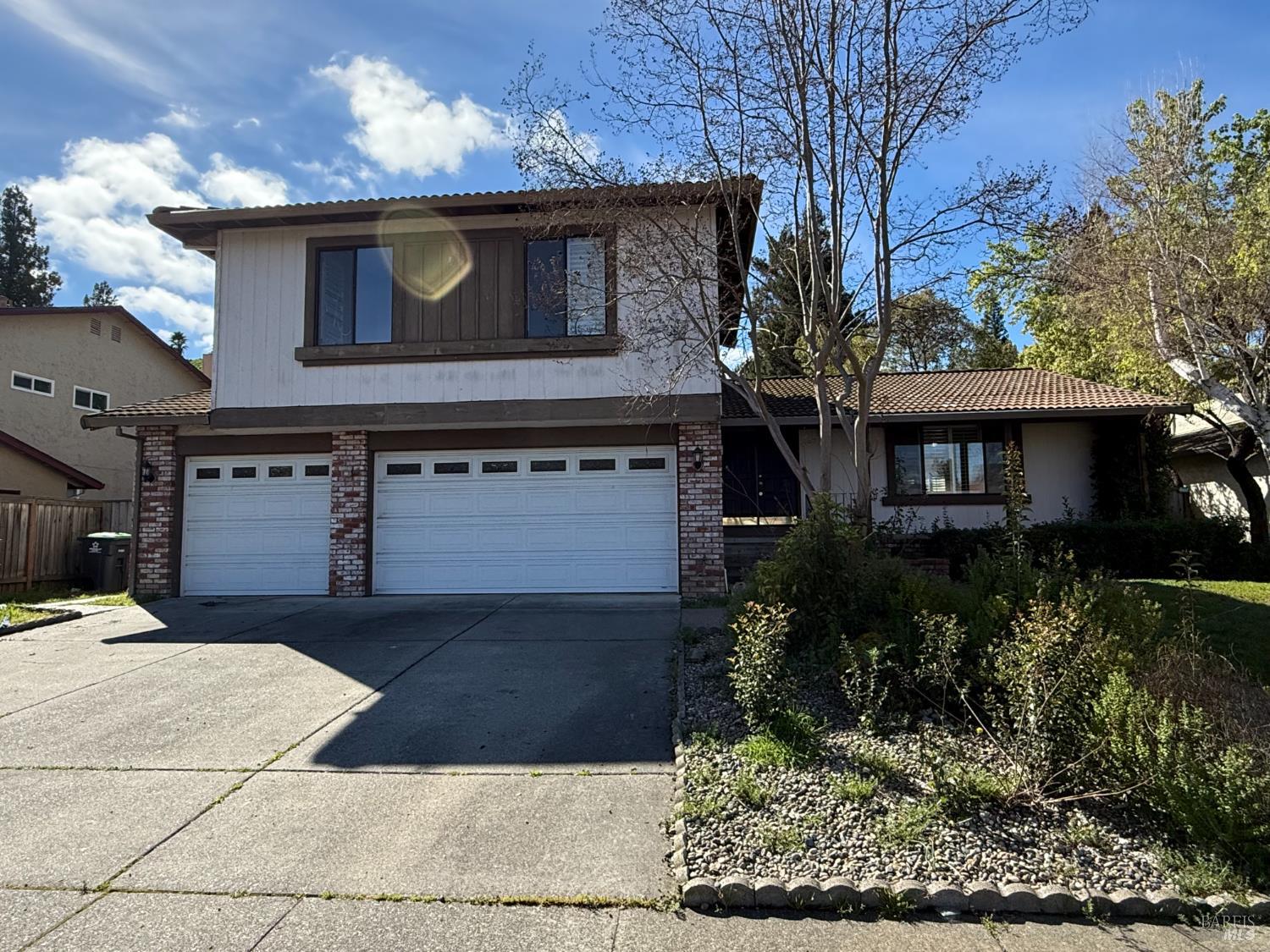 Detail Gallery Image 2 of 31 For 497 Americano Way, Fairfield,  CA 94533 - 4 Beds | 2/1 Baths