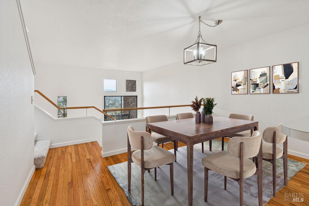 Detail Gallery Image 5 of 55 For 406 Donahue St, Sausalito,  CA 94965 - 2 Beds | 2 Baths