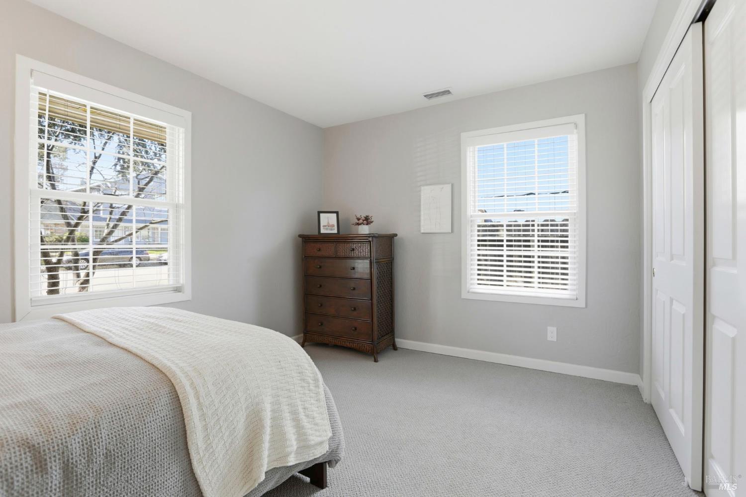 Detail Gallery Image 19 of 62 For 6 Gothic Dr, Novato,  CA 94947 - 4 Beds | 3/1 Baths