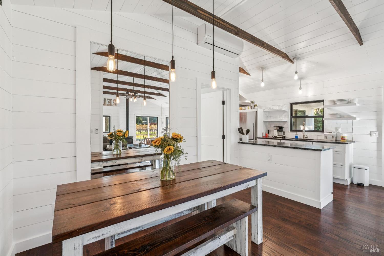 Detail Gallery Image 21 of 58 For 2 Foothill Blvd, Calistoga,  CA 94515 - 2 Beds | 2 Baths