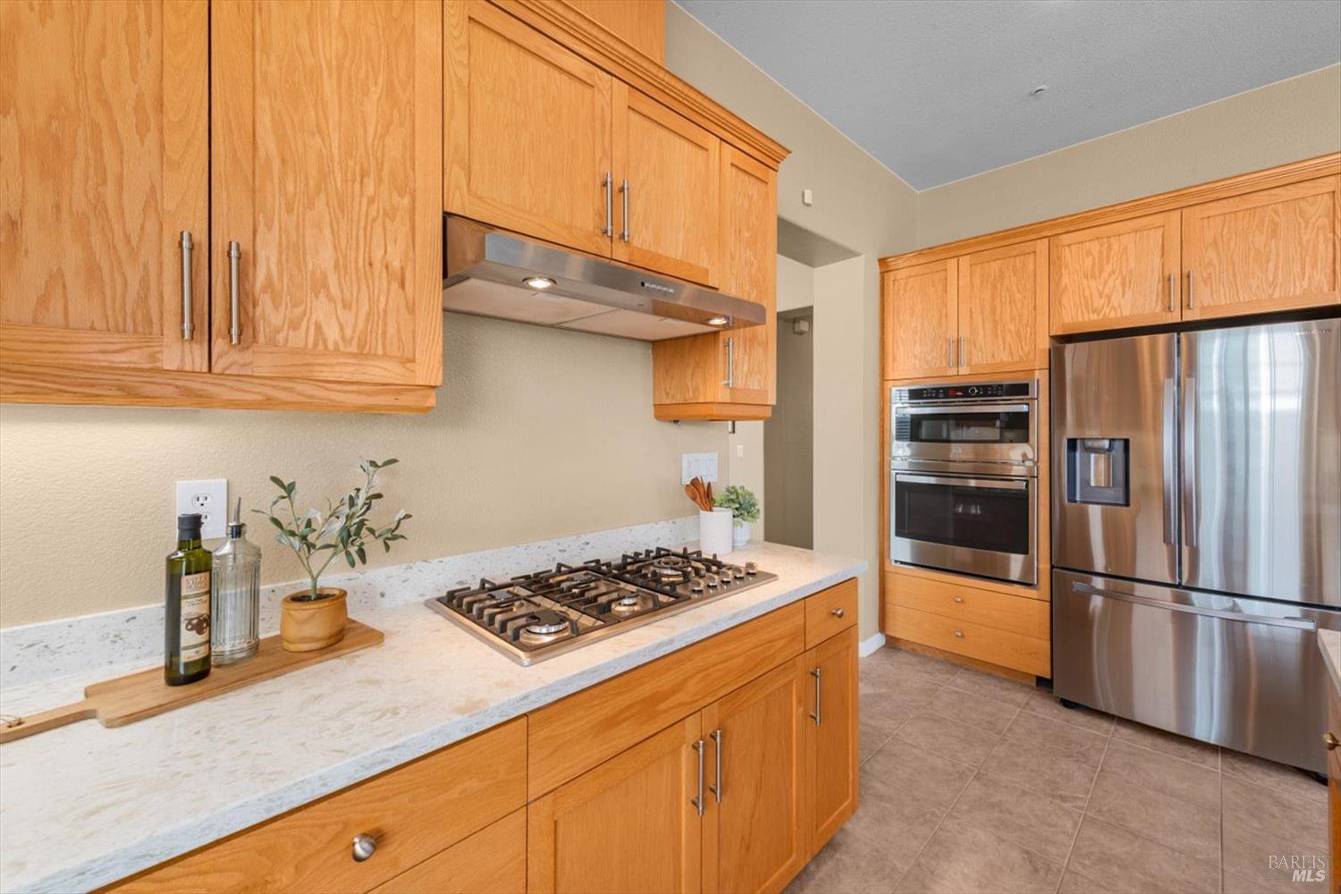 Detail Gallery Image 25 of 81 For 624 Emerald Hills Cir, Fairfield,  CA 94533 - 4 Beds | 3 Baths