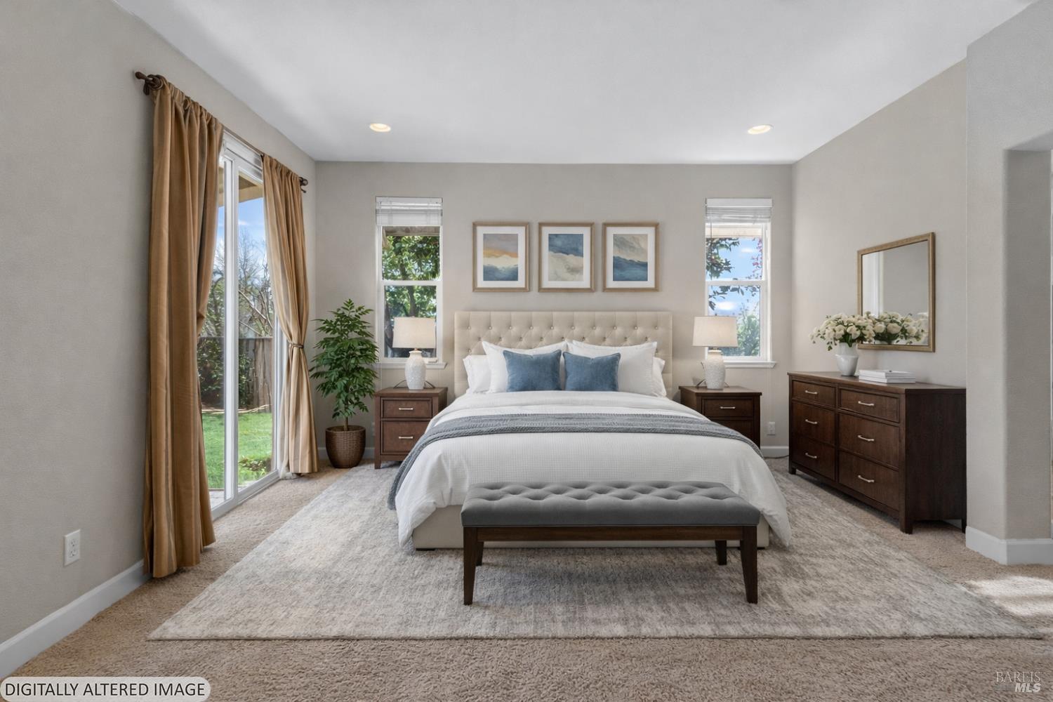 Detail Gallery Image 8 of 19 For 1912 Montevino Dr, Santa Rosa,  CA 95407 - 3 Beds | 2 Baths