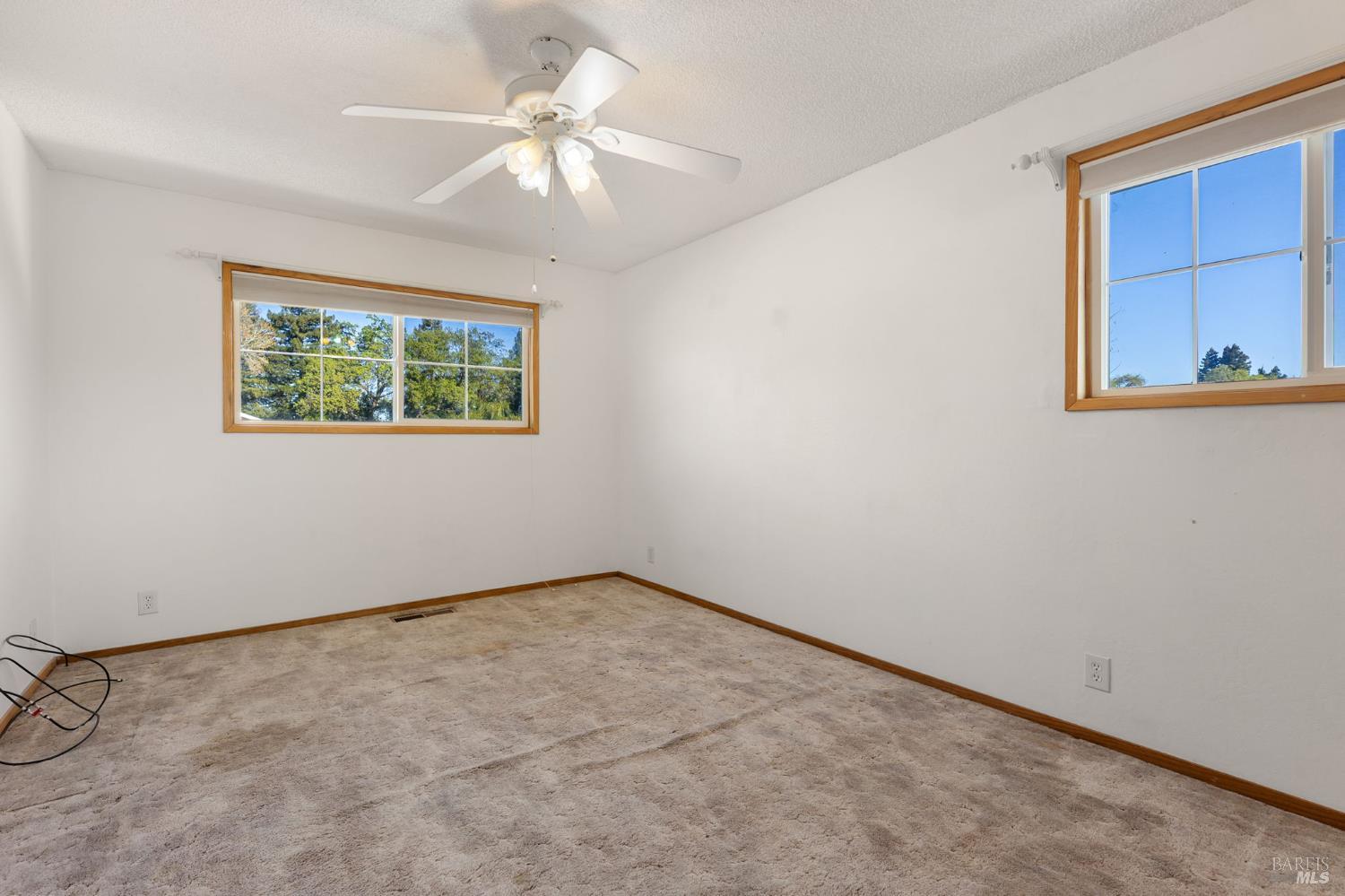 Detail Gallery Image 25 of 40 For 692 Linwood St, Vacaville,  CA 95688 - 3 Beds | 2/1 Baths