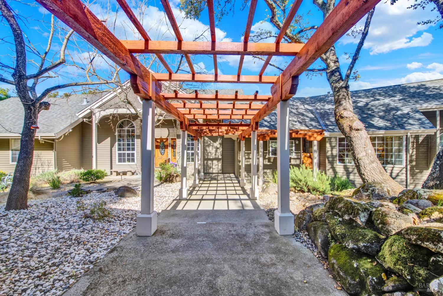 Detail Gallery Image 13 of 82 For 4427 Glencannon Dr, Fairfield,  CA 94534 - 3 Beds | 2/1 Baths