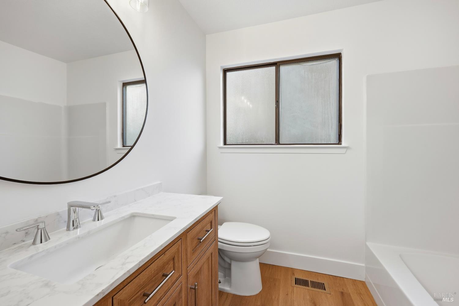 Detail Gallery Image 29 of 33 For 4906 Fernglen Dr, Santa Rosa,  CA 95405 - 3 Beds | 2 Baths