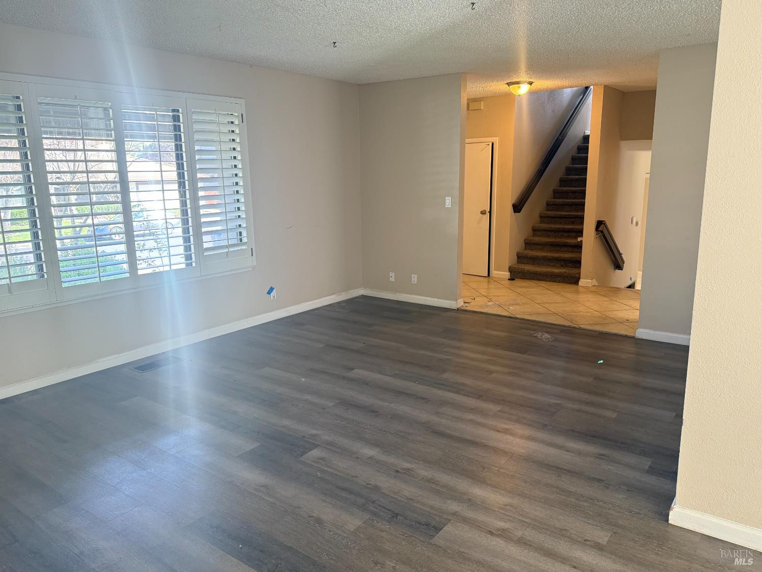 Detail Gallery Image 8 of 31 For 497 Americano Way, Fairfield,  CA 94533 - 4 Beds | 2/1 Baths