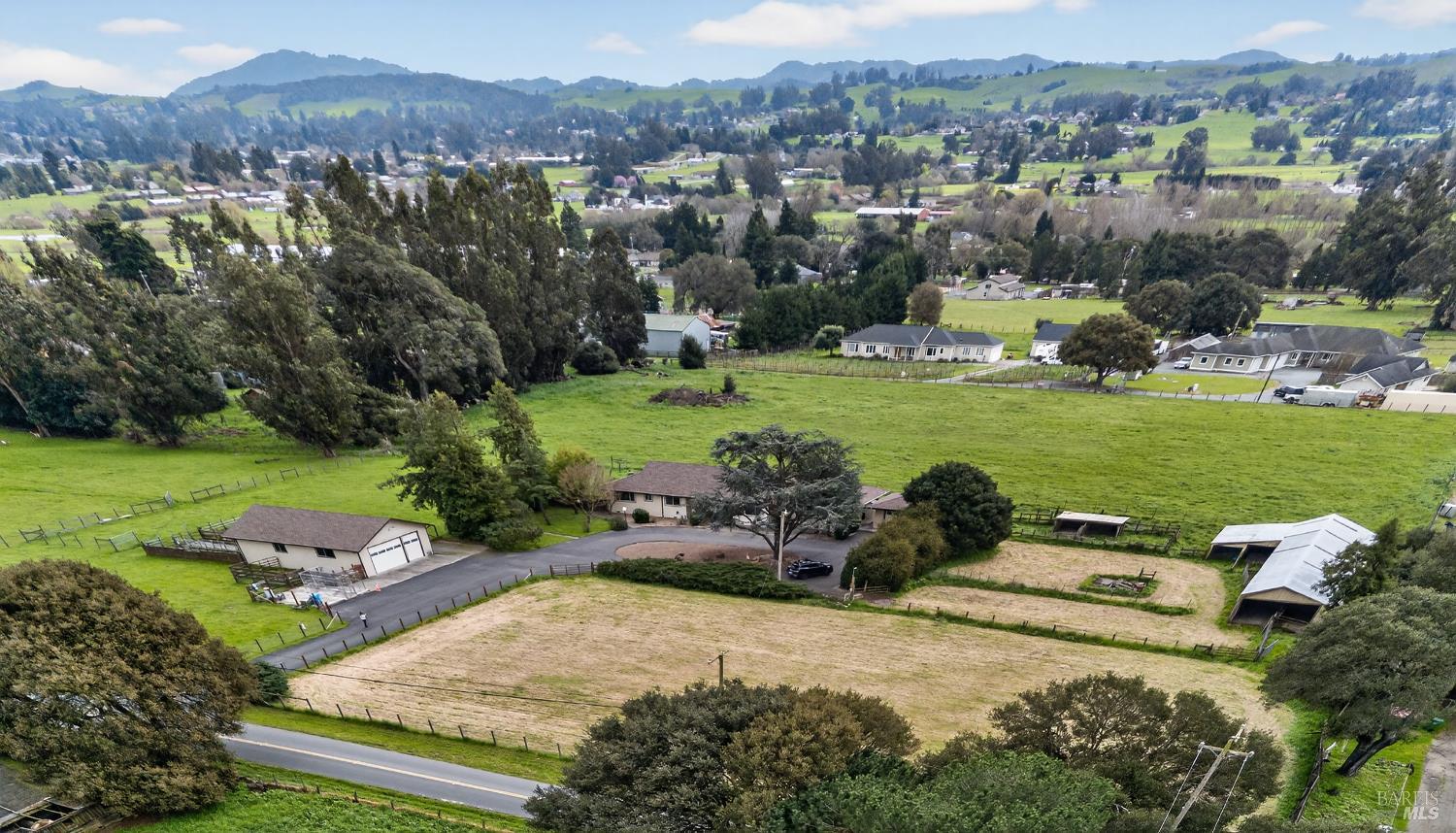 Detail Gallery Image 53 of 70 For 101 Mcbrown Rd, Petaluma,  CA 94952 - 4 Beds | 2/1 Baths