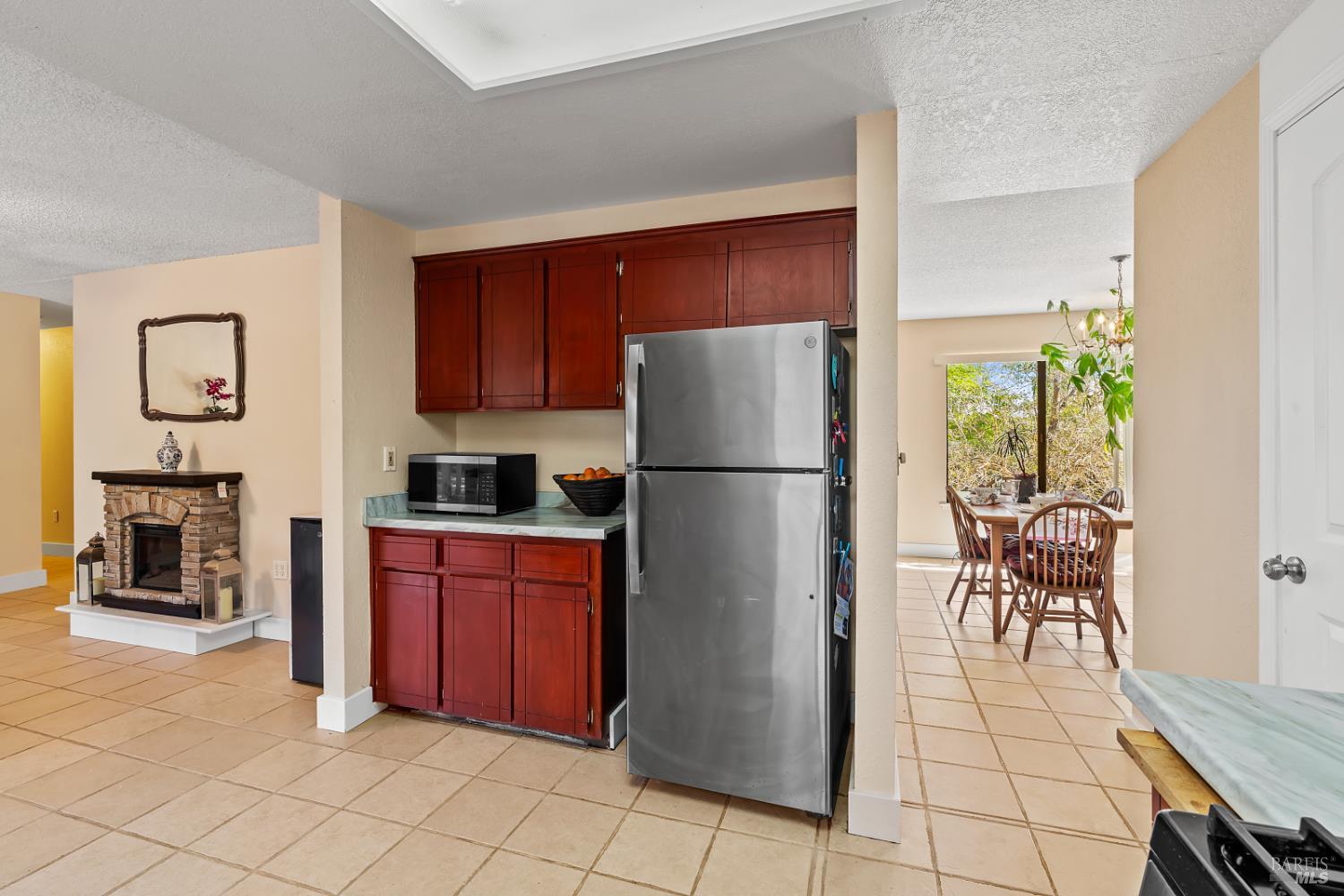 Detail Gallery Image 15 of 42 For 807 Deer Park Rd, Saint Helena,  CA 94574 - 3 Beds | 2 Baths