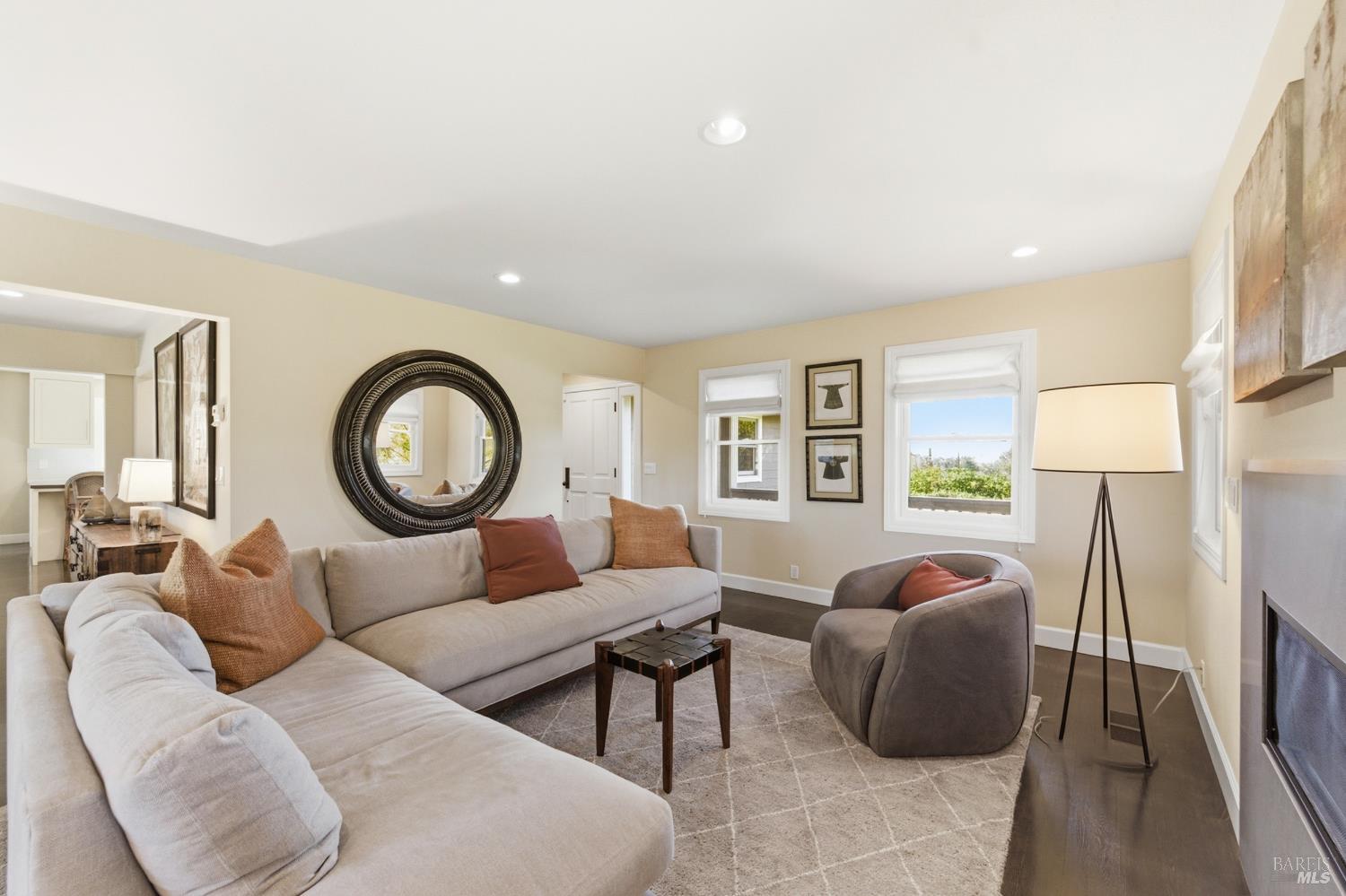 Detail Gallery Image 5 of 40 For 125 White Cottage Rd, Angwin,  CA 94508 - 4 Beds | 3/1 Baths