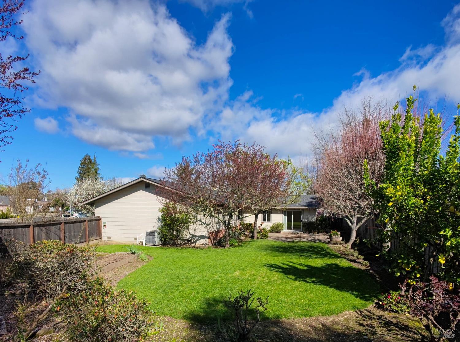 Detail Gallery Image 37 of 39 For 135 Fulton Pl, Windsor,  CA 95492 - 4 Beds | 3 Baths