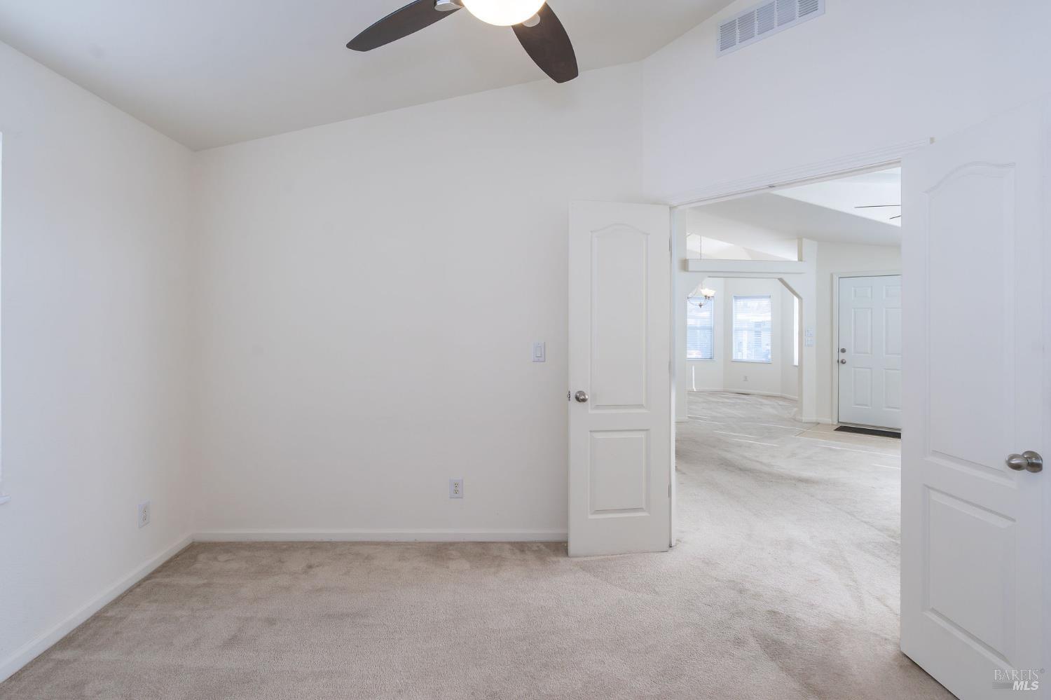 Detail Gallery Image 34 of 62 For 32 Yorkshire Dr, Santa Rosa,  CA 95401 - 3 Beds | 2 Baths